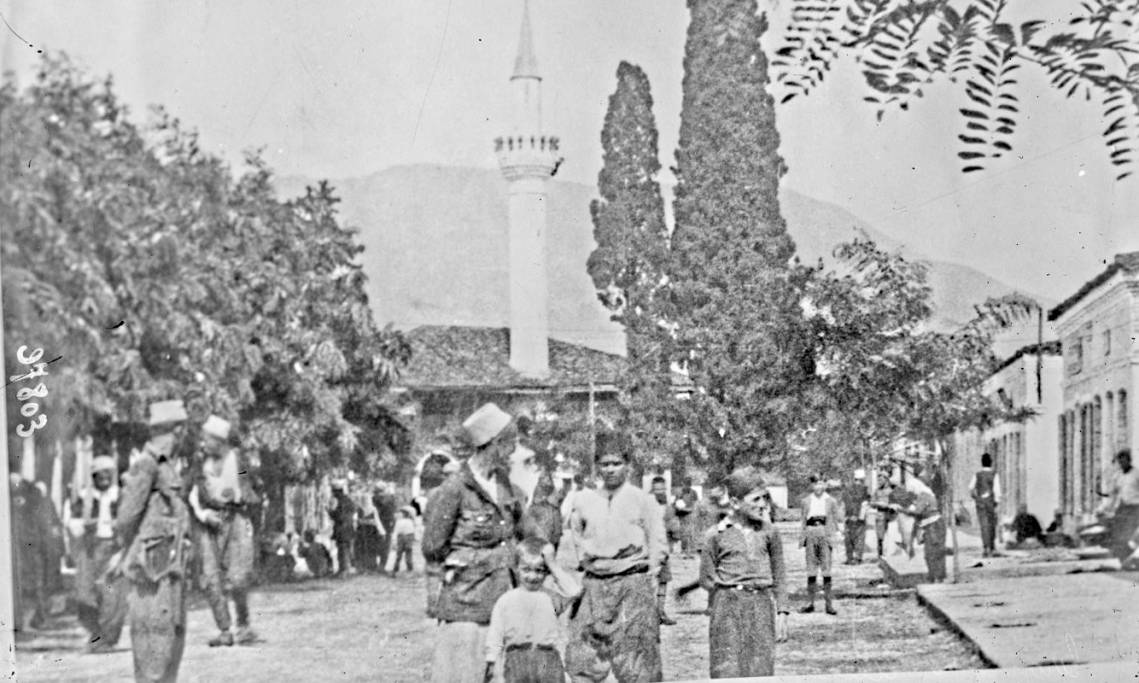 Photo de Tirana, actuelle capitale de l'Albanie, Agence Rol, 1912 - source : Gallica-BnF