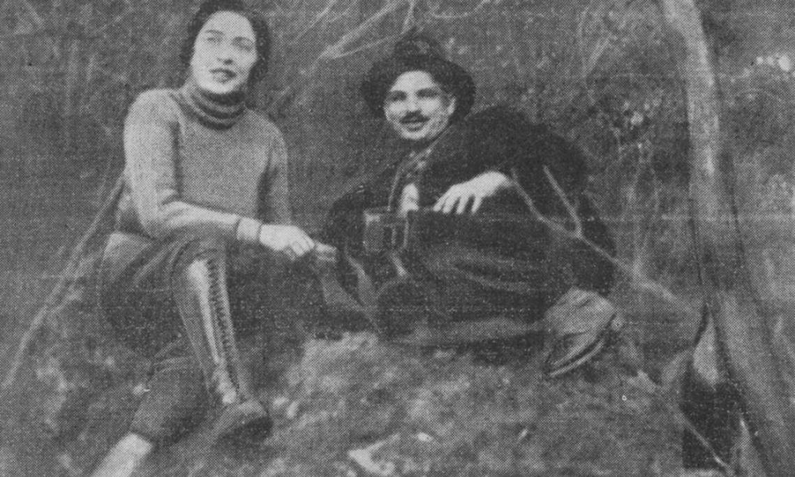 La journaliste Christine Hubert et le célèbre bandit André Spada dans le « maquis » corse, Paris-Soir, 1933 - source : RetroNews-BnF