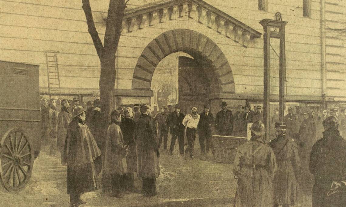 L'assassin Henri Désiré Landru s'avançant vers la guillotine, L'Excelsior, 26 février 1922 - source : RetroNews-BnF