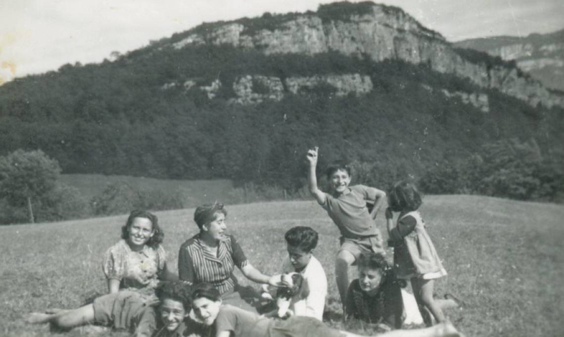 Enfants de la Maison d'Izieu, photo d'Henry Alexander, circa 1943 - source : Maison d'Izieu
