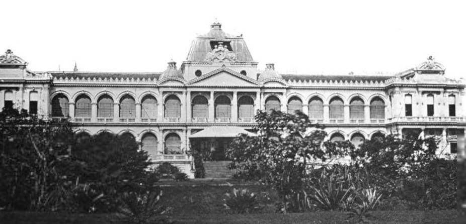 Saïgon, le palais du gouvernement, 1888 - source : Gallica-BnF