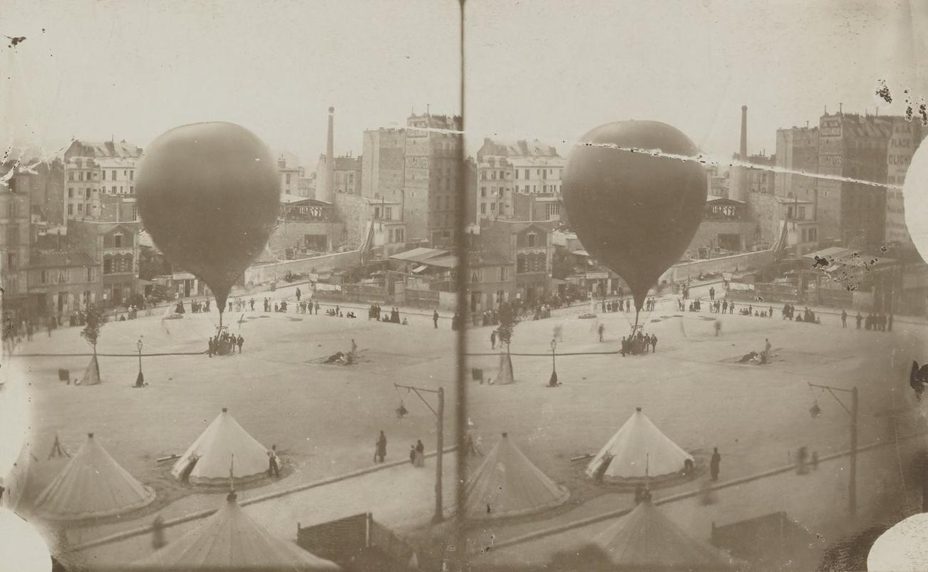 La Place St Pierre, à Montmartre, pendant le siège de Paris en 1870, Nadar - source : Gallica-BnF