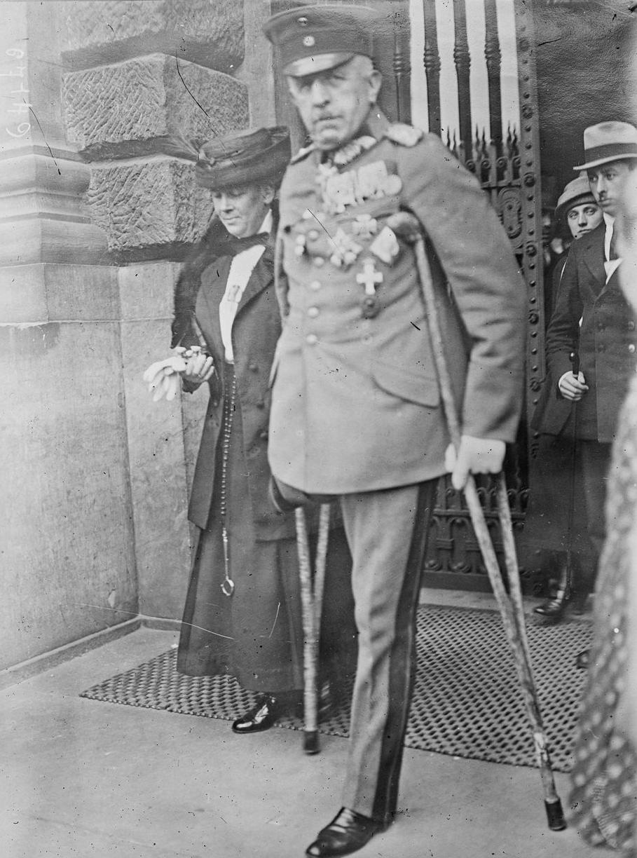 Le général allemand Karl Stenger, jugé non coupable, au procès de Leipzig le 2 juillet 1921, Agence Rol - source : Gallica-BnF
