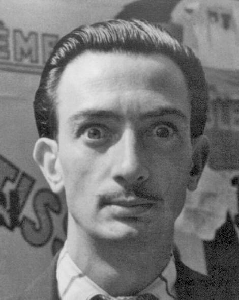 Portrait du peintre Salvador Dali par Man Ray en 1934 - source : WikiCommons