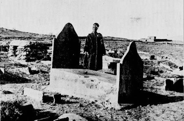 La tombe d'Isabelle Eberhardt à Aïn Sefra, 1913 - source : WikiCommons